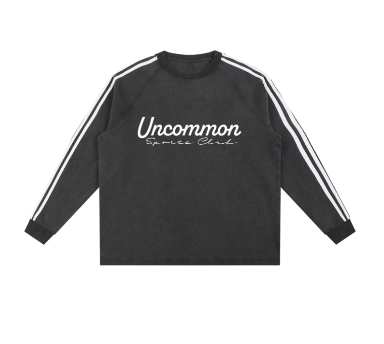 UNCOMMON SWEATSHIRT